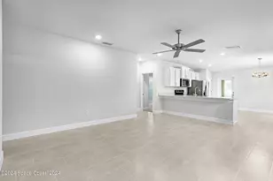 1067 Grantham Ln, Palm Bay, FL 32909 - Photo 7