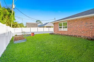 585 Boxthorn Ave NW, Palm Bay, FL 32907 - Photo 31