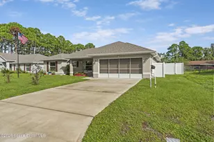 1375 Schayler St SW, Palm Bay, FL 32908 - Photo 3