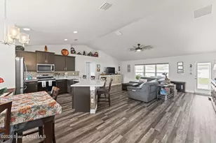 1375 Schayler St SW, Palm Bay, FL 32908 - Photo 7