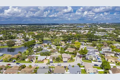 561 Auburn Way, Davie, FL 33325 - Photo 55
