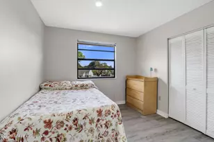 561 Auburn Way, Davie, FL 33325 - Photo 27