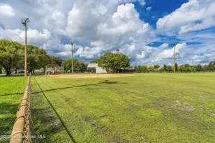 561 Auburn Way, Davie, FL 33325 - Photo 67