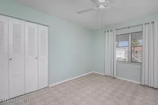 533 S Lakes End Dr, Fort Pierce, FL 34982 - Photo 7