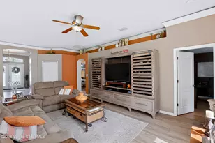 2061 Thornwood Dr SE, Palm Bay, FL 32909 - Photo 7