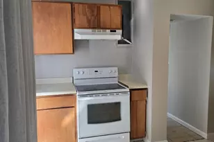 2216 Lakeview Dr, Melbourne, FL 32935 - Photo 27