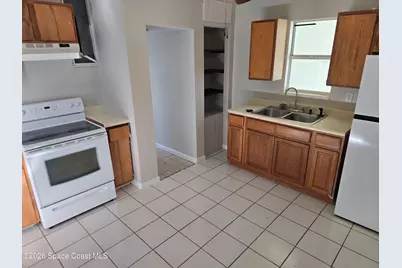 2216 Lakeview Drive, Melbourne, FL 32935 - Photo 25
