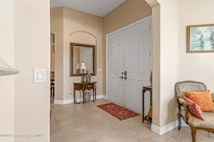 576 Gardendale Cir SE, Palm Bay, FL 32909 - Photo 3