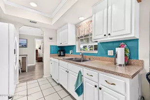 2541 Wright Ave, Melbourne, FL 32935 - Photo 15