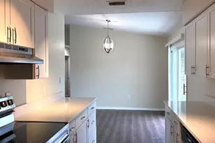 490 Treemont Ave SW, Palm Bay, FL 32908 - Photo 7