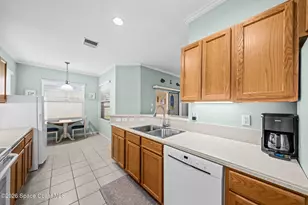 1020 Venetian Dr, Melbourne, FL 32904 - Photo 19