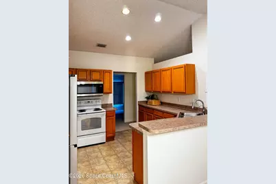 209 Krassner Drive NW, Palm Bay, FL 32907 - Photo 7
