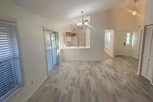 542 10th Pl, Vero Beach, FL 32960 - Photo 5