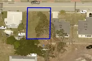 803 WH Jackson St, Melbourne, FL 32901 - Photo 1