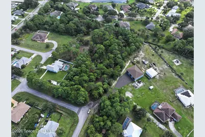 400 Jonal Lane SE, Palm Bay, FL 32909 - Photo 5