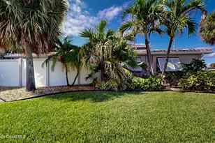 121 Desoto Pkwy, Satellite Beach, FL 32937 - Photo 43
