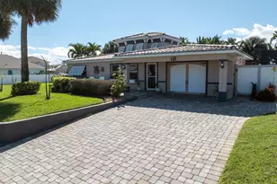 121 Desoto Pkwy, Satellite Beach, FL 32937 - Photo 3