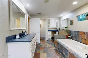 121 Desoto Pkwy, Satellite Beach, FL 32937 - Photo 25