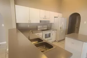 1367 Schayler St SW, Palm Bay, FL 32908 - Photo 3