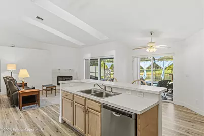 1079 Egret Lake Way, Melbourne, FL 32940 - Photo 21