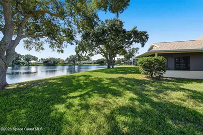 423 Vizcaya Court, Melbourne, FL 32940 - Photo 25