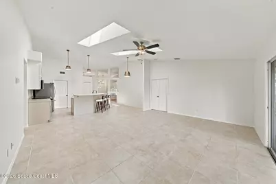 423 Vizcaya Court, Melbourne, FL 32940 - Photo 9