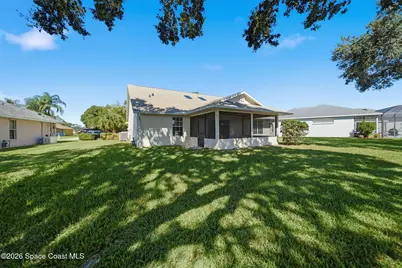 423 Vizcaya Court, Melbourne, FL 32940 - Photo 27