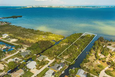 2437 Yount Drive, Merritt Island, FL 32952 - Photo 3
