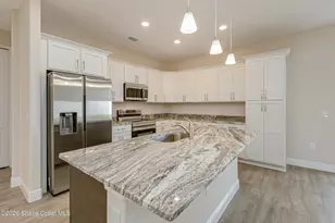 751 S Fischer Cir, Sebastian, FL 32958 - Photo 3