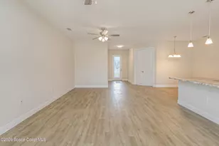 751 S Fischer Cir, Sebastian, FL 32958 - Photo 5