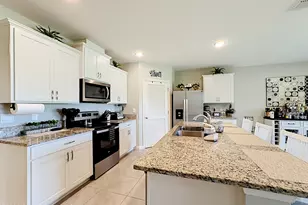 6935 Topaz Dr, Grant-Valkaria, FL 32949 - Photo 7