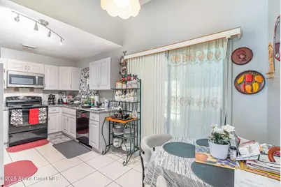 915 Elmont Street NW, Palm Bay, FL 32907 - Photo 13