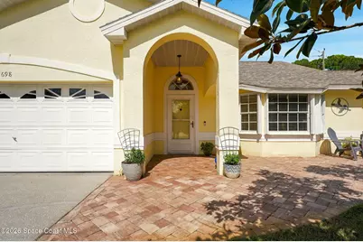 698 Sheridan Woods Drive, West Melbourne, FL 32904 - Photo 7