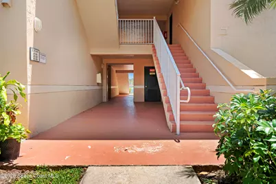 1610 N 42nd Circle #207, Vero Beach, FL 32967 - Photo 3