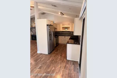 364 Hatcher Street SE, Palm Bay, FL 32909 - Photo 5