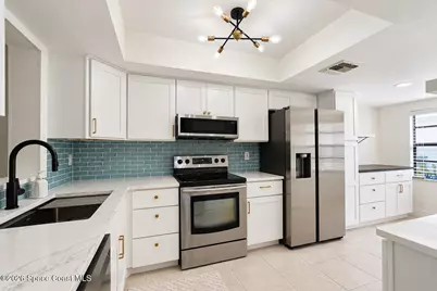 290 Paradise Boulevard #62, Indialantic, FL 32903 - Photo 3