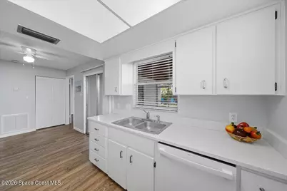 407 Adams Avenue, Cape Canaveral, FL 32920 - Photo 9