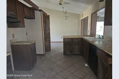 1246 Waffle Street SE, Palm Bay, FL 32909 - Photo 7