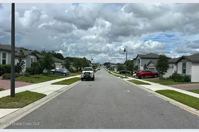 2417 White Tail Street, Davenport, FL 33837 - Photo 5