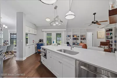 1237 Lakeview Drive, Rockledge, FL 32955 - Photo 11