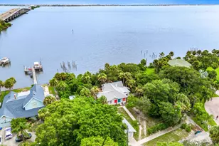 1365 Pineapple Ave, Melbourne, FL 32935 - Photo 1