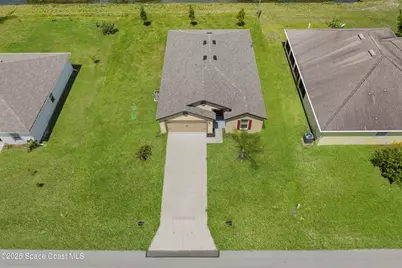 2120 Garbett Avenue SW, Palm Bay, FL 32908 - Photo 1