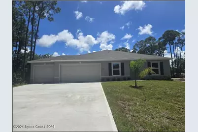 546 Trumpet Street SW, Palm Bay, FL 32908 - Photo 1