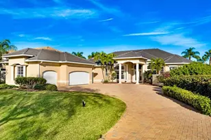 124 Lansing Island Dr, Indian Harbour Beach, FL 32937 - Photo 1