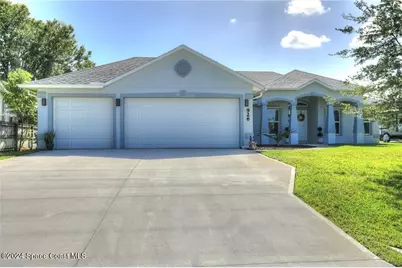 926 Genesee Avenue, Sebastian, FL 32958 - Photo 1