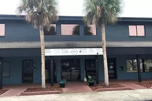 2425 N Courtenay Pkwy, Merritt Island, FL 32953 - Photo 1