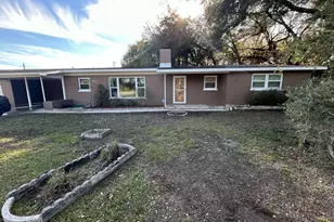 423 Longfellow Blvd, Lakeland, FL 33803 - Photo 1