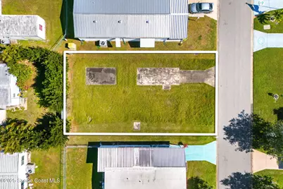 944 Thrush Circle, Barefoot Bay, FL 32976 - Photo 1