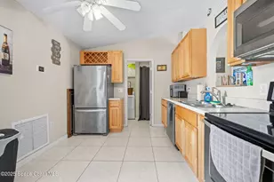 2977 Sebastian Ln, Melbourne, FL 32935 - Photo 5