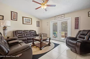 2977 Sebastian Ln, Melbourne, FL 32935 - Photo 11